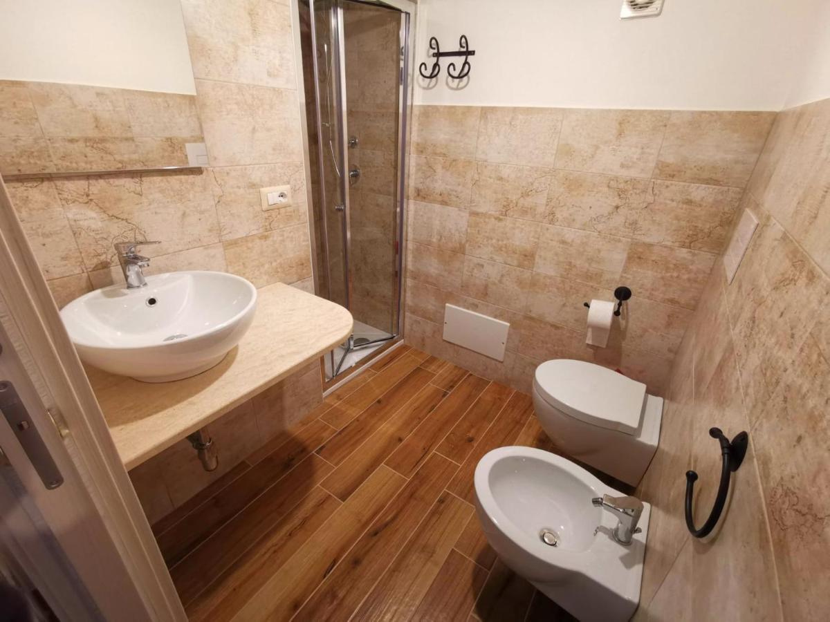 B&B Sa Corte Biancareddu Bagian luar foto